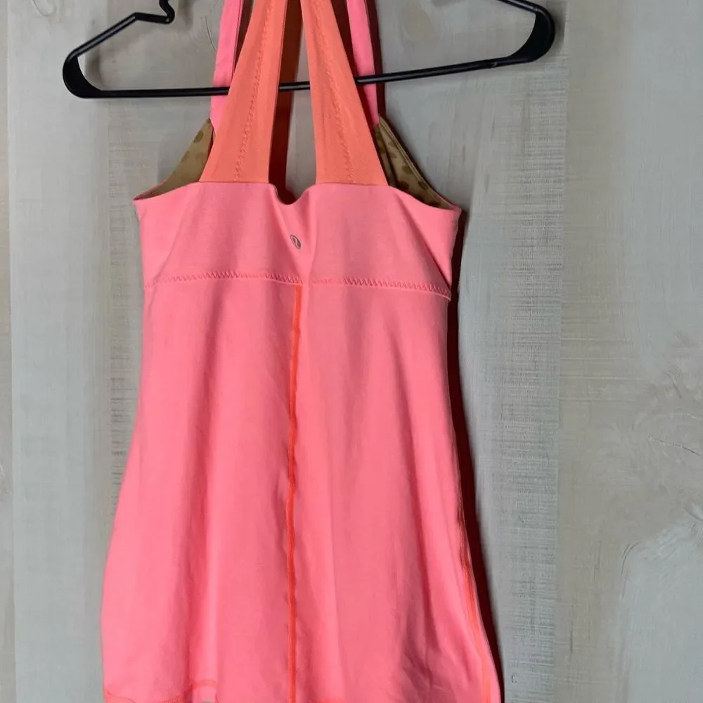 Lululemon sports bra tank top pink melon color size 6‎